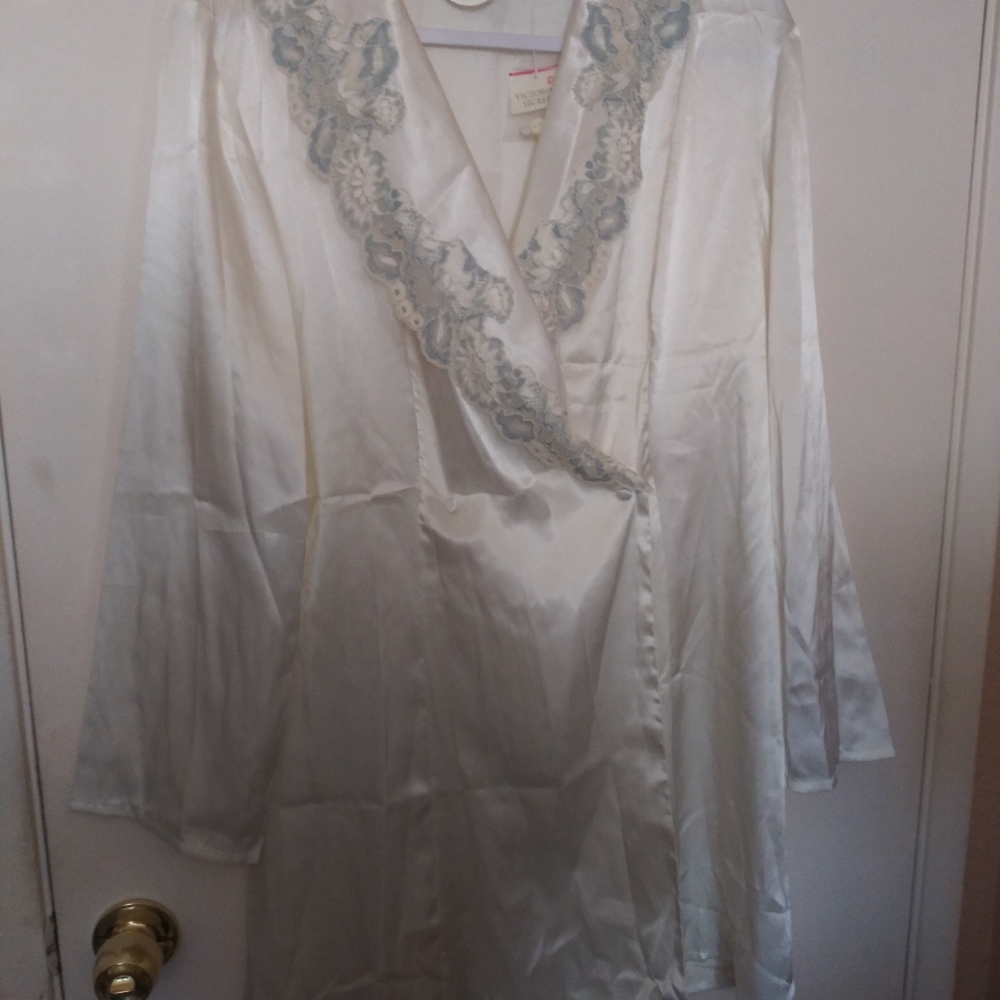Vintage Victoria's Secret Rob